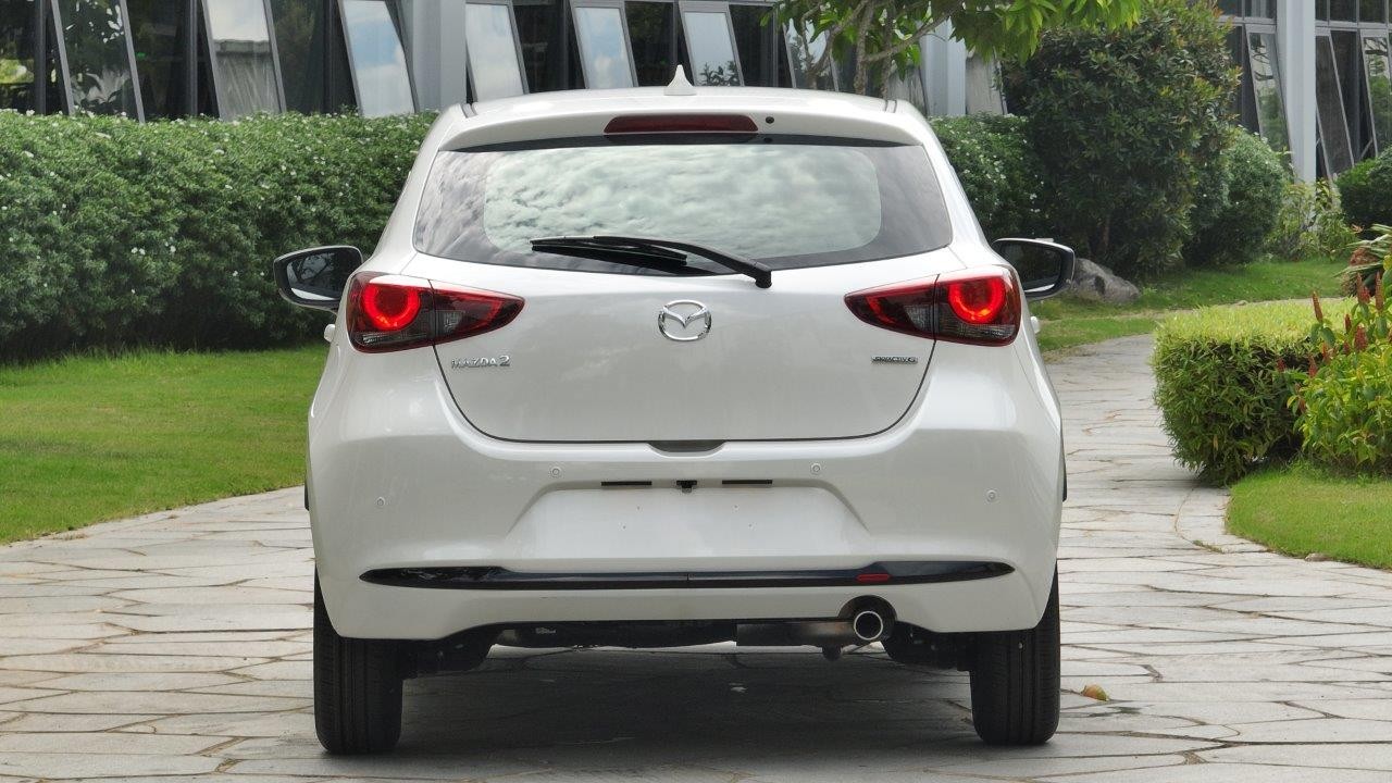 MAZDA 2 SPORT