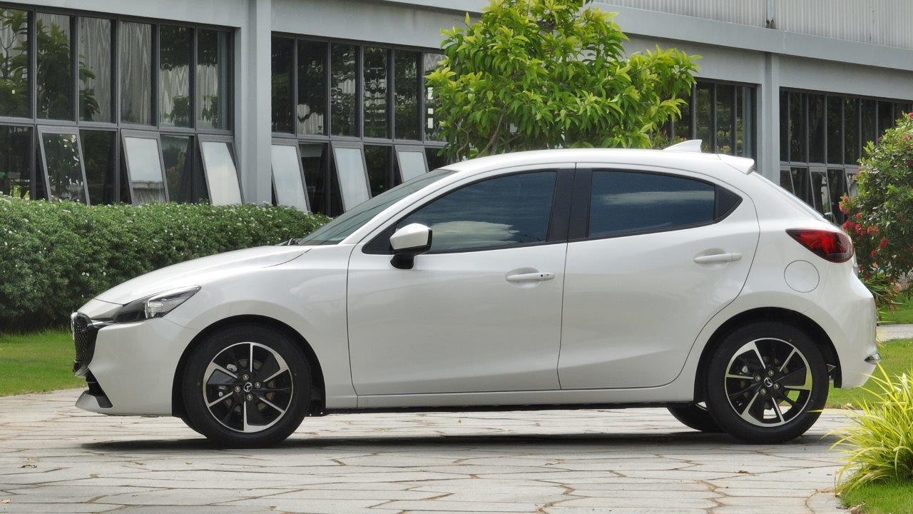 MAZDA 2 SPORT